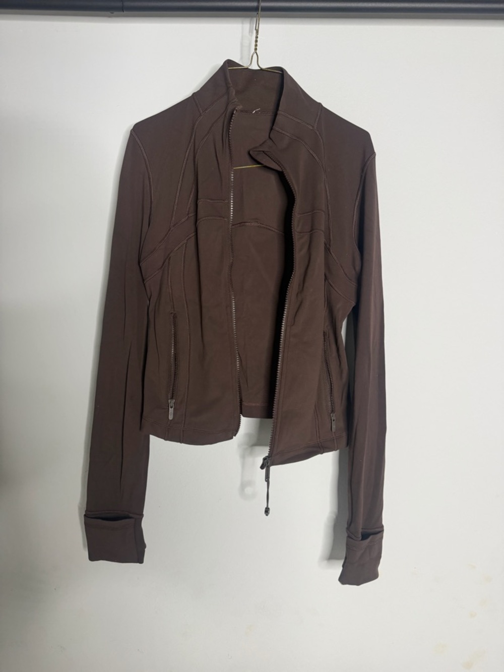 Lulu Lemon Define Cropped Jacket: Women's Brown Zip-Front Active Jacket - Picture 4 of 4